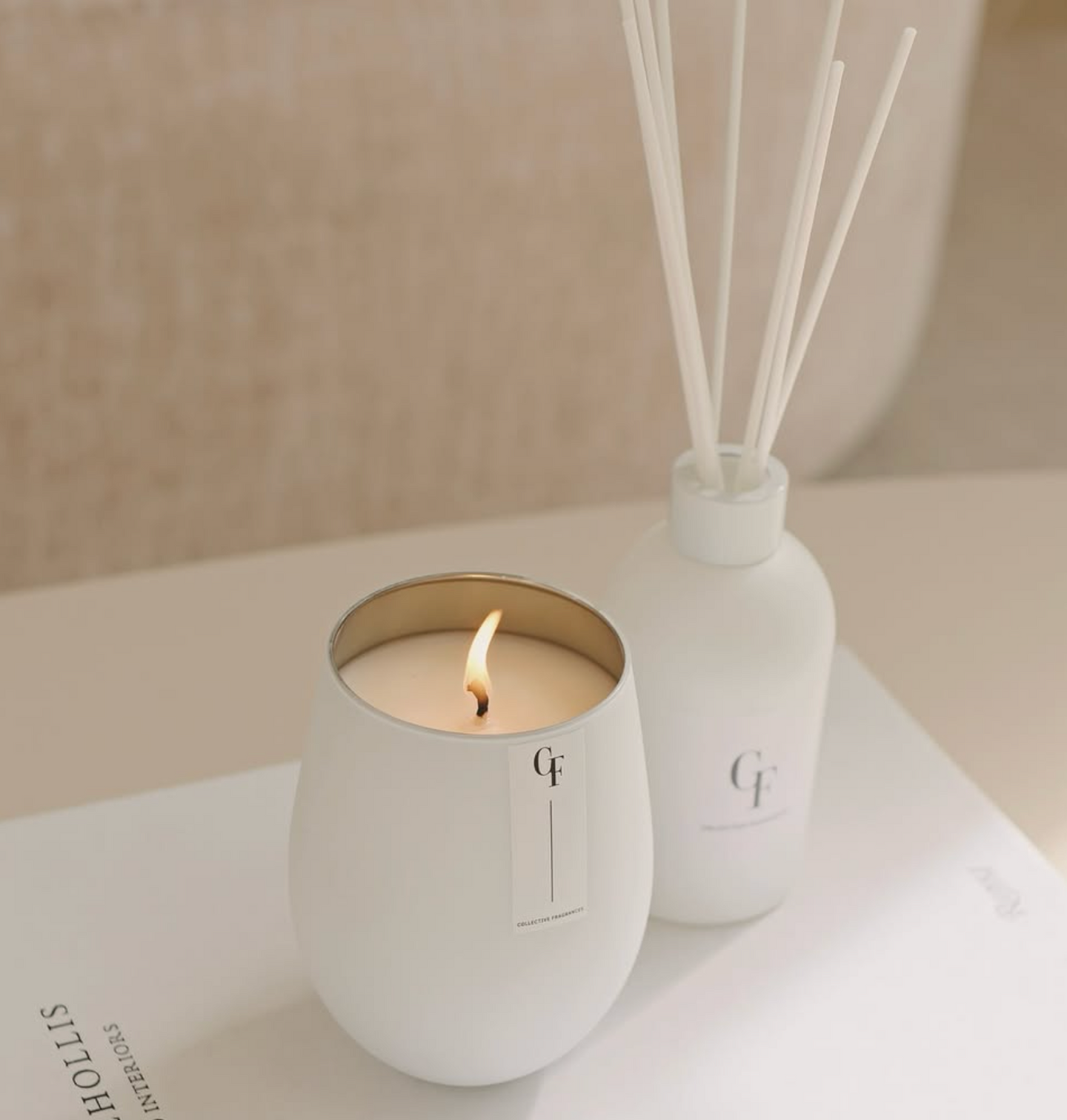 Collective Fragrances Candle (white)